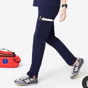 New FIGS Scrub Pants✨